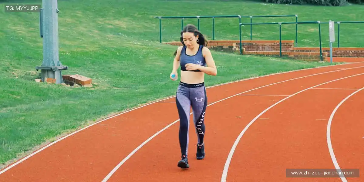 📱高清直播，随时随地掌控赛事！